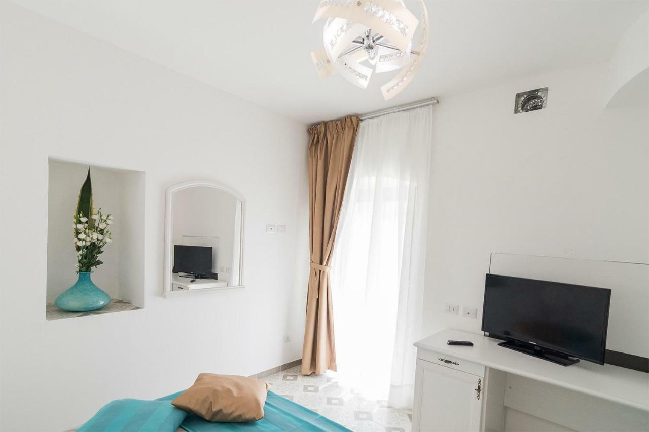 Residenza La Nivera Miglionico Esterno foto